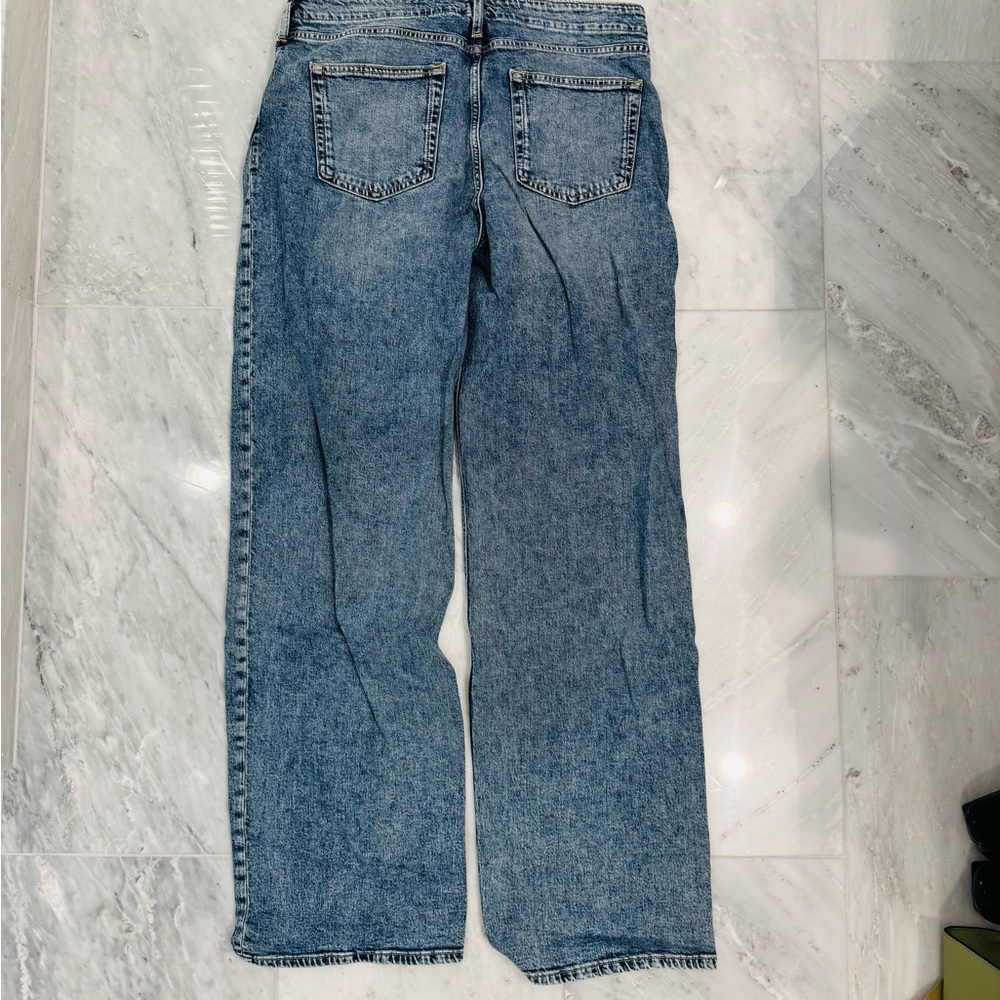 GAP Women’s Light Blue Loose Low Ride Jeans - Picture 3 of 4